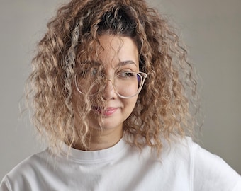 Coda di cavallo con clip připínací poník clip-on pony Onde marroni pettinate, ricci ondulati spazzolati marrone chiaro Mocca kofe Pezzo di capelli senza nodi con clip a artiglio