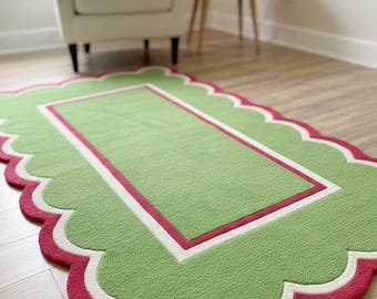 Alfombra de lana festoneada verde / Alfombra con borde rojo y mechones hechos a mano