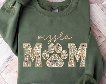 Embroidered Vizsla Mom Sweatshirt, Custom Dog Name Sleeve, Floral Applique Dog Mom Gift,Lover Gift,Personalized Pet Owner Sweatshirt