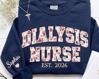 Sudadera personalizada bordada para enfermeras de diálisis – Cuello redondo médico con manga personalizada y nombre a juego, regalo acogedor de agradecimiento para enfermeras de diálisis.
