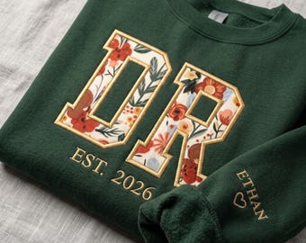 Personalized Embroidered DR Quarter Zip Sweatshirt, Custom Doctor Title Shirt Hoodie, Gift for Medical Professional