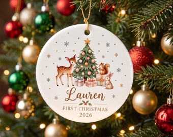Adorno de cerámica personalizado para la primera Navidad del bebé, adorno personalizado de ciervo y ardilla, regalo para la primera Navidad de una niña, recuerdo de animales del bosque.