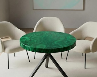 Tavolino da caffè rotondo di lusso verde malachite – Piano in resina artistica con vortice di smeraldo e base in metallo nero – Tavolino moderno – Tavolino laterale con pietre preziose
