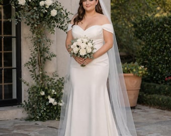Classic Single Layer Wedding Veil - Lightweight Sheer Tulle Bridal Veil for Elegant Timeless Brides