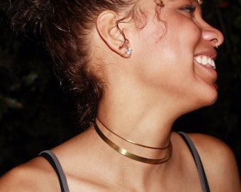 90's Style Very Thin Metal Choker Necklace (Gold & Silver Options)