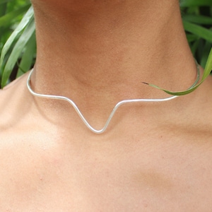 Sterling Silver &quot;V&quot; Choker Cuff