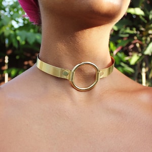 Gold O-Ring 1/2&quot; Choker Necklace
