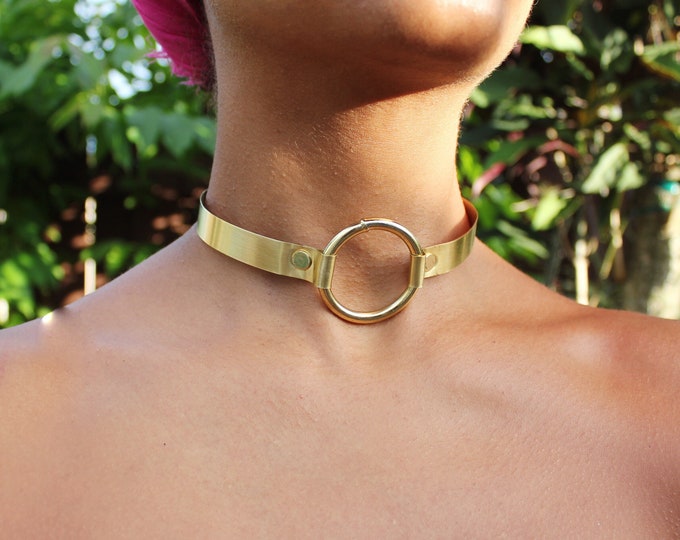 Gold O-Ring 1/2" Choker Necklace