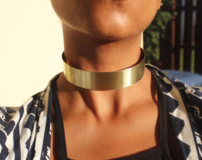90's Style Metal Choker Necklace (Gold Tone Brass)