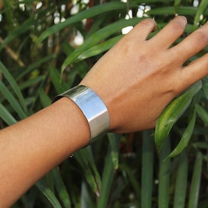 Silver Metal Wrist Cuff * 1&quot; Stainless Steel Bracelet