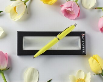 Personalised Pen Gift for Him/Her - Custom Engraving Available.