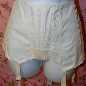 shaping garter belt Waist Garter Belt Yoga Pants Rago Garter Belt 72522 Six Strap Garter Belt  Rago main image 0
