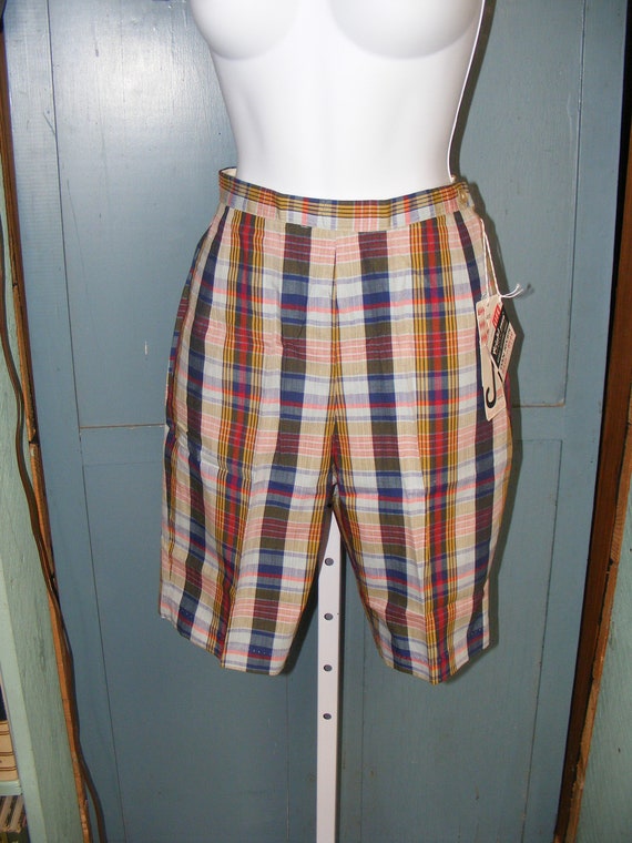 1960s Bermuda Shorts XS Vintage Jeanie Deadstock … - image 2