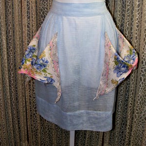 40s Apron Blue Dimity Handmade Vintage Kitchen Handkerchief Pockets image 3