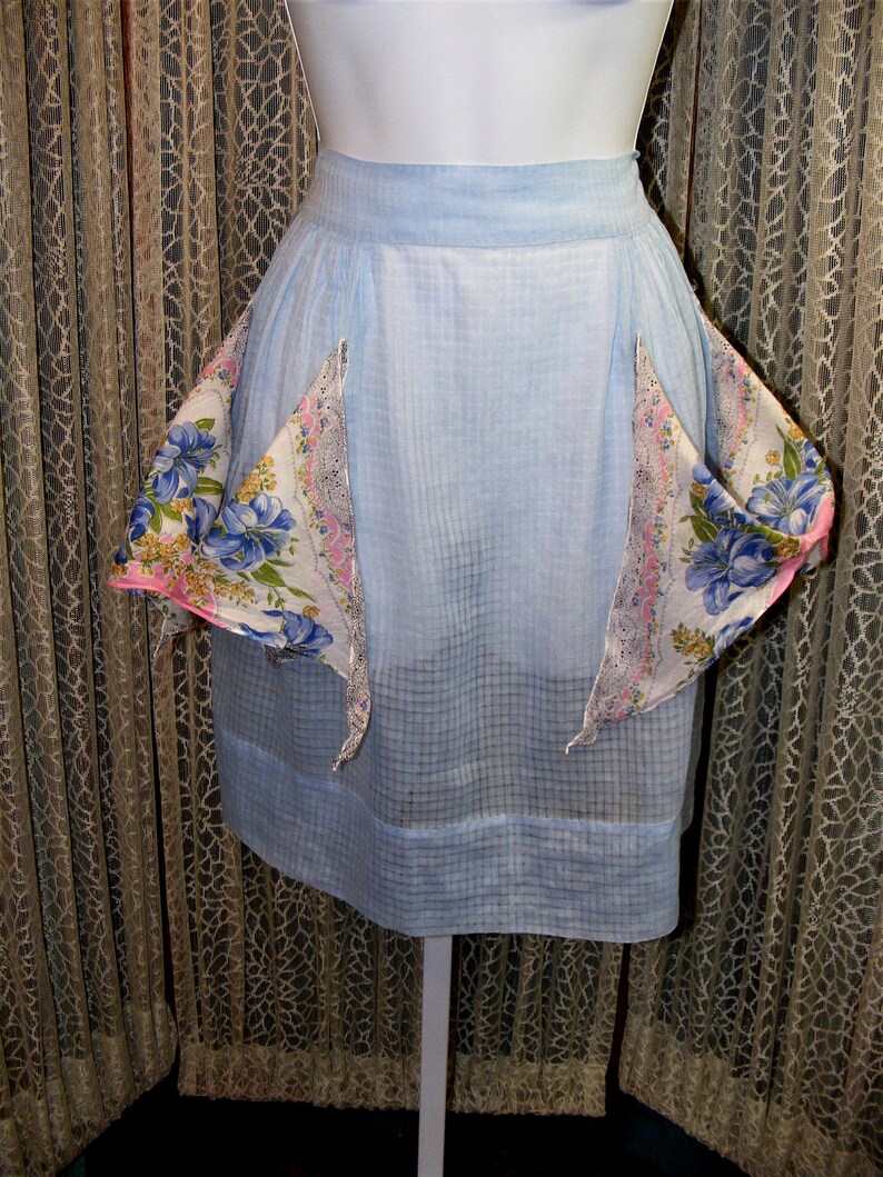 40s Apron Blue Dimity Handmade Vintage Kitchen Handkerchief Pockets image 3