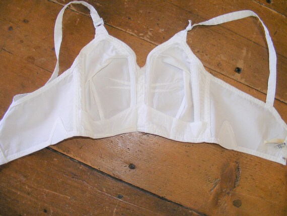 1950s Bullet Bra 32B Elees Foundations White Cott… - image 9