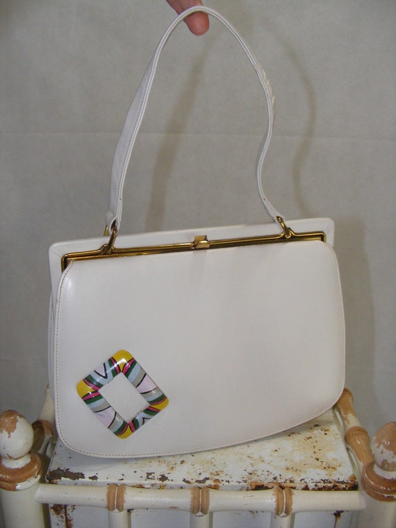 1960s Pocketbook Handbag Ivory Leather Mod Buckle 