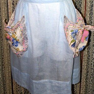 40s Apron Blue Dimity Handmade Vintage Kitchen Handkerchief Pockets image 2