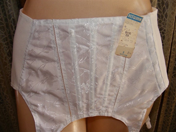 1960 Garter Belt Sz 29 Small Bestform #3128 sz 29… - image 2