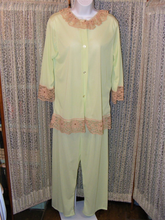 1960s Pajamas Mint Green Berklift 38-40 Nylon Sheer Daisy Lace | Etsy