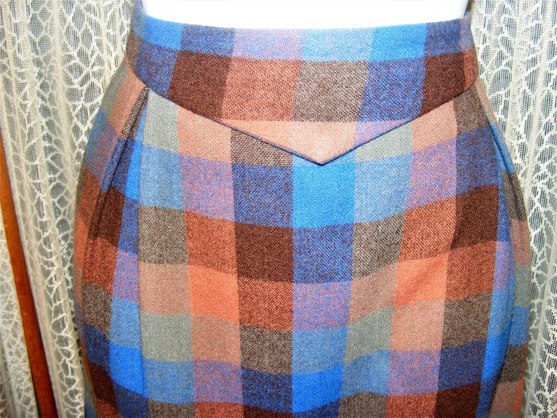 60s Skirt Wool Plaid Blue Brown Slim Silhouette S 26" Waist image 2
