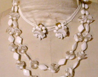 50s Necklace Earring 3pc Set White Plastic Clip Earrings West Germany