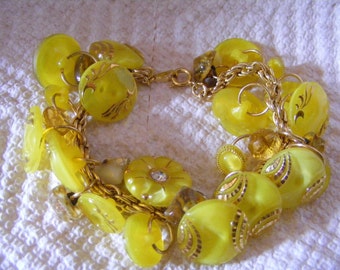 1950's Glass Buttons Charm Bracelet 30 Yellow "Moonies" and Goldstone Buttons 7" length