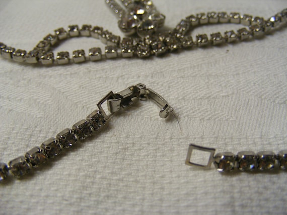 1950s Vintage Rhinestone Necklace Crystal Pendant… - image 8