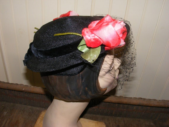 50s Hat Black Straw Flat Velvet and Roses Veiled … - image 4