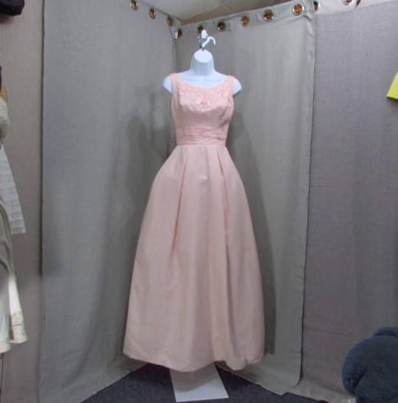 1960s Gown Pink Formal Dress Vintage Debutante Vi… - image 3