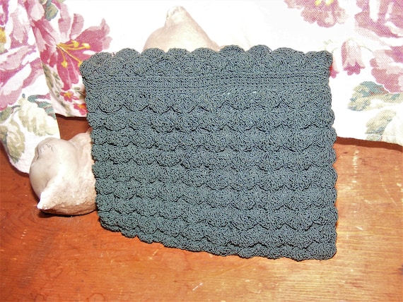 1940s Gimp Crochet Clutch Bag Vintage Green Clutc… - image 1