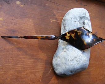 Victorian Hair Comb Spike Decoration Mottled Amber Brown Gold Lightweight