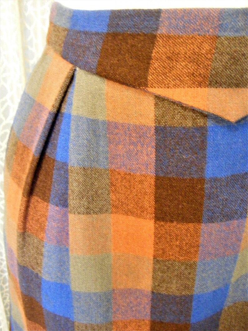 60s Skirt Wool Plaid Blue Brown Slim Silhouette S 26" Waist image 3