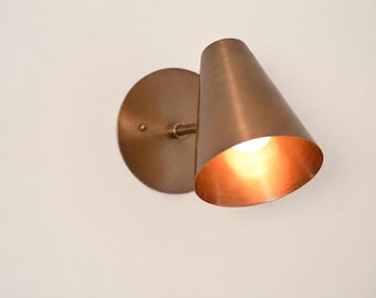Handcrafted Articulated Brass Wall Sconce, Mid Century Modern Vanity Light, Adjustable Kitchen Wall Lamp