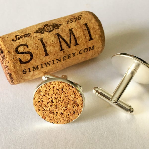 WINE CORK CUFFLINKS / Recycled Wine Cork Cuff Links / Wine Lover Gift / Vineyard Wedding Cufflinks /  Bartender  Sommelier Gift / Gift Boxed