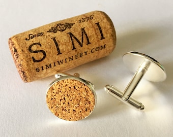 WINE CORK CUFFLINKS / Recycled Wine Cork Cuff Links / Wine Lover Gift / Vineyard Wedding Cufflinks /  Bartender  Sommelier Gift / Gift Boxed