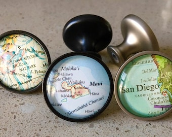 Custom MAP CABINET KNOB / Map Drawer Pull / Glass domed nickel, bronze or gold finish map knobs / any Location / personalized map