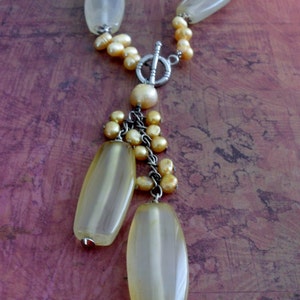 YELLOW AGATE - Collier perlé perles perles de perles d’eau douce / Collier pendentif perlé complexe / jaune doré / bijoux en pierre naturelle / cadeau en boîte