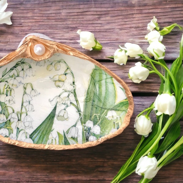 Lily of the Valley Decoupage Clam Shell Trinket Dish with Genuine Pearl & Gold Leaf Edges / May Birth Flower / gift boxed