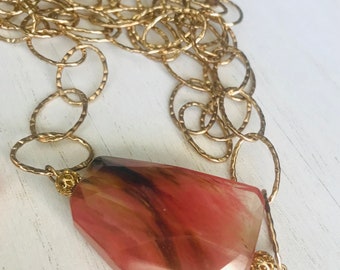 Versatile Watermelon Quartz and Hammered Gold link Necklace / Gift Boxed