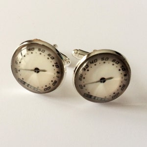 SPEEDOMETER CUFFLINKS  / gift for Car Enthusiast  / Gift boxed