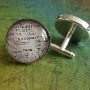 Yellowstone National Park Carte Silver Cuff Boutons // Fête des Pères / / Cadeau Groomsmen // Anniversaire // cadeau pour lui