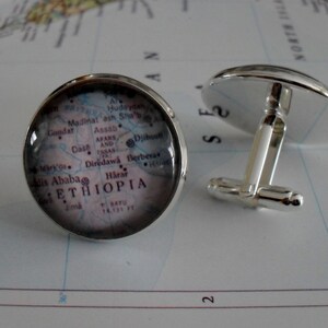 ETHIOPIA Carte Silver CUFF LINKS // Fête des Pères // Cadeau des Groomsmen // Boutons de manchette // Cadeau pour lui // carte bijoux // Cadeau en boîte