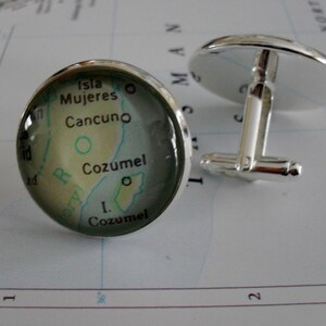 Cancun, Cozumel MEXICO Carte Argent CUFF BOUTONS / cadeau groomsmen / Bijoux carte / Boutons de manchette destination / Cadeau de moins de 20 dollars pour lui / en boîte