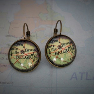 CUSTOM MAP BOUCLES D’OREILLES / N’importe quelle ville ou pays / Cadeau pour elle / Cadeau personnalisé / Voyage Souvenir / Carte bijoux / Cadeau en boîte