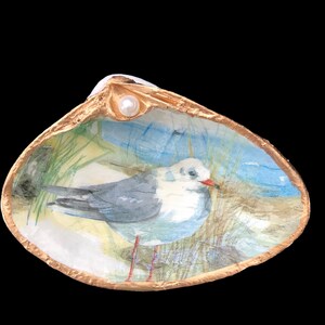Seagull Decoupage Clam Shell Trinket Dish with Genuine Pearl & Gold Leaf Edges