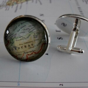 BOUTONS DE MANCHETTE en argent avec carte du HONDURAS / Fête des pères / cadeau pour garçons d'honneur / cadeau personnalisé pour lui / boutons de manchette carte vintage / bijoux carte / en boîte