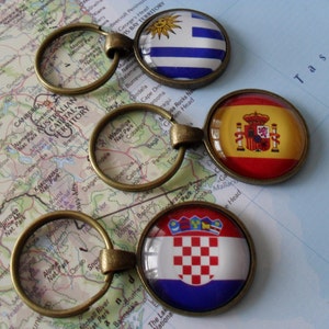 Custom FLAG KEYCHAIN / Groomsmen Gift / Unique Gift  / You Pick the Country / Patriotic Gift / Flag Key Chain / Personalized Gift / Travel