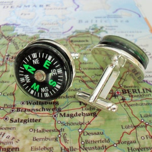 Working Real COMPASS CUFFLINKS /  Steampunk / Geekery / Father's Day / Groomsmen Gift  / Unique Gift for Him / outdoorsman gift / boxed