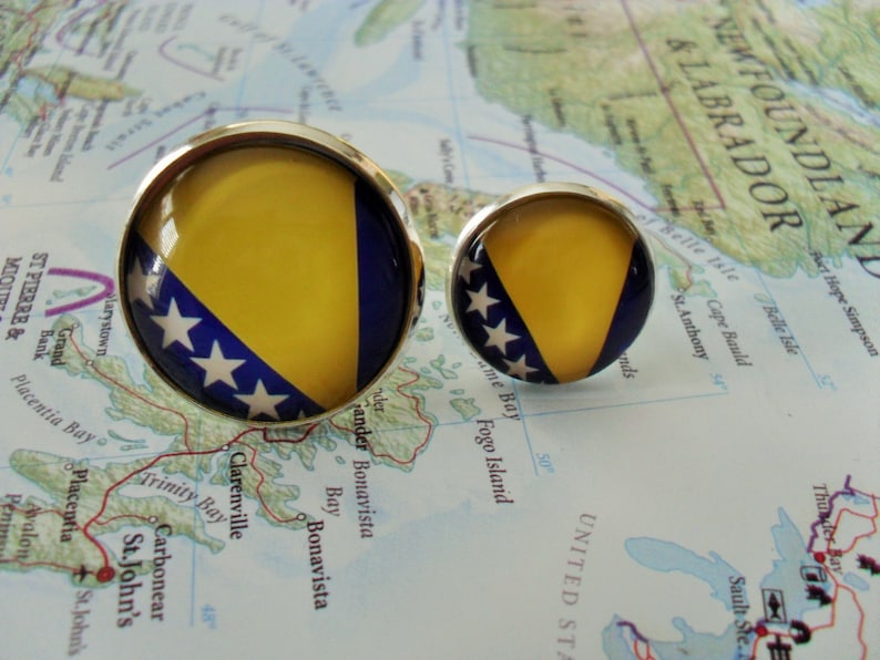 BOSNIA /& HERZEGOVINA Flag Silver Cufflinks Bosnian Flag Cuff Links Groomsmen Gift Patriotic gift for him National flag cufflinks